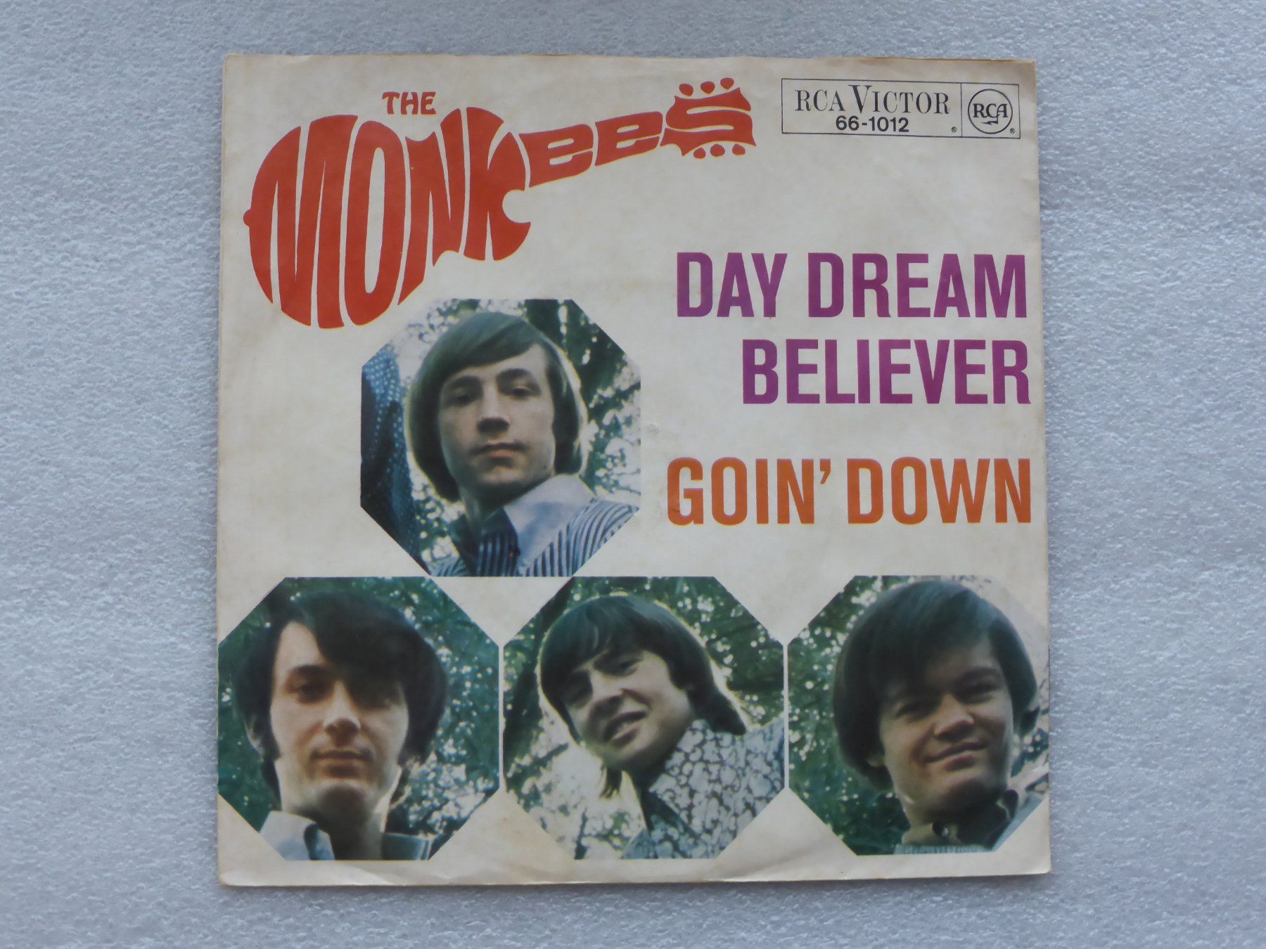 Dischi in vinile: Vinyl Single   THE  MONKEES – Usato da Küssnacht am Rigi venduto da Mondkinder