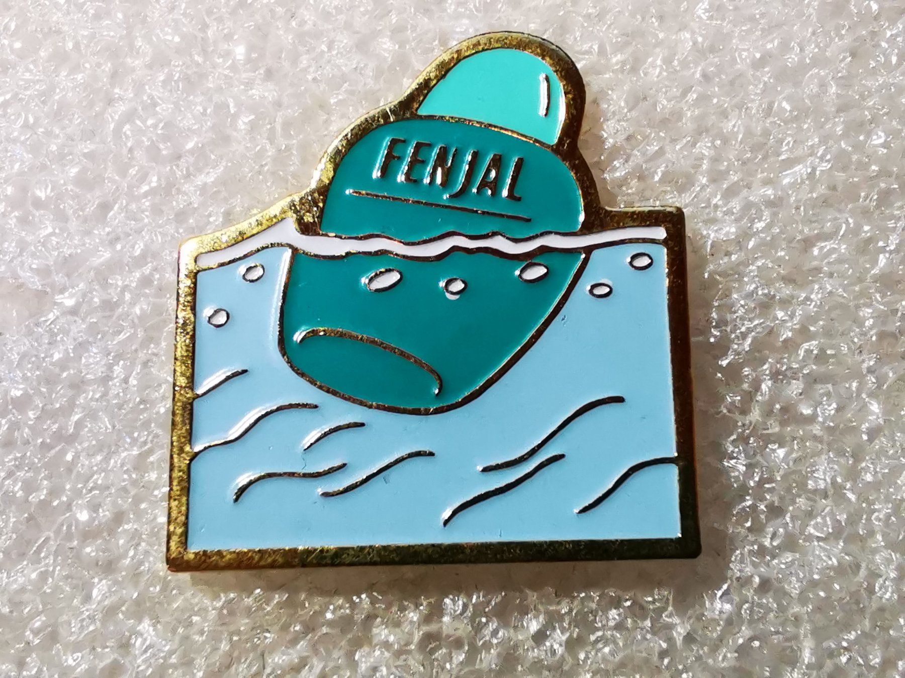 Placchette & Badge: Ansteckpin 26: Fenjal – Usato da Oppligen venduto da Pin-Fall-Shop