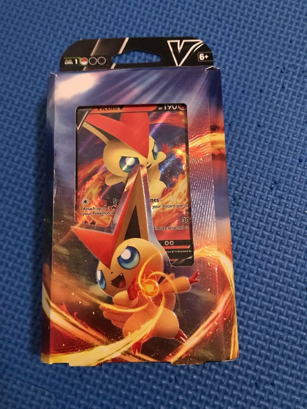 Cartoline: Pokémon Victini V Battle Deck ungeöffnet – Nuovo (secondo la descrizione) da Gossau SG venduto da schlitzerdemon