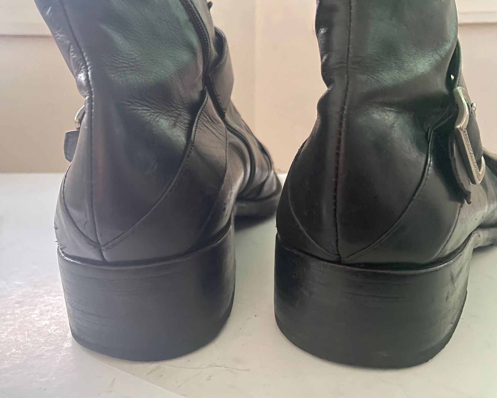 Chaussures hommes: Stiefel schwarzes Leder Gr 46 – D'occasion à Unterengstringen par DeaundHeinz 4
