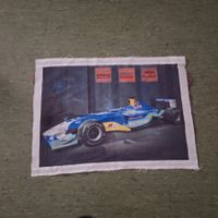 Sauber Petronas Bolide auf Tuch Masse 58cm höhe 79 Breite