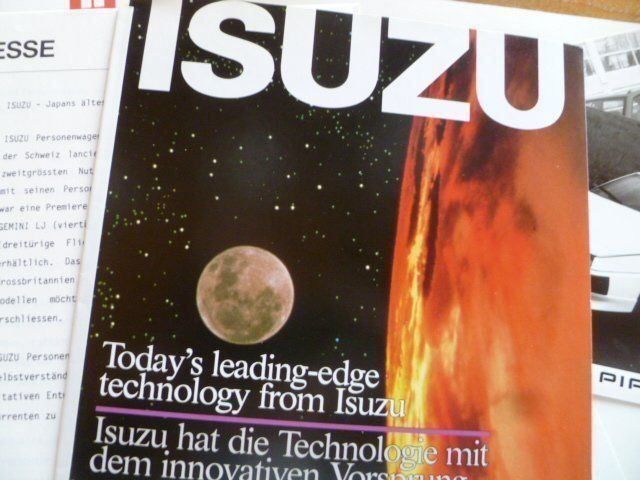 Documenti: ISUZU Pressemappe 1988 – Usato da Oftringen venduto da Studich 3