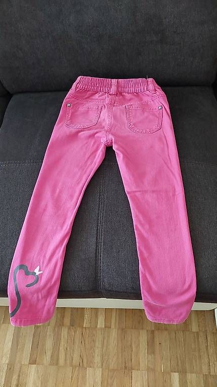 Pantaloni: Mädchenhose Gr.116 – Usato da Fahrweid venduto da iva_t2wl 1
