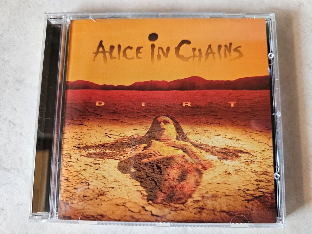 Alice In Chains - Dirt Yellow Vinyl Edition