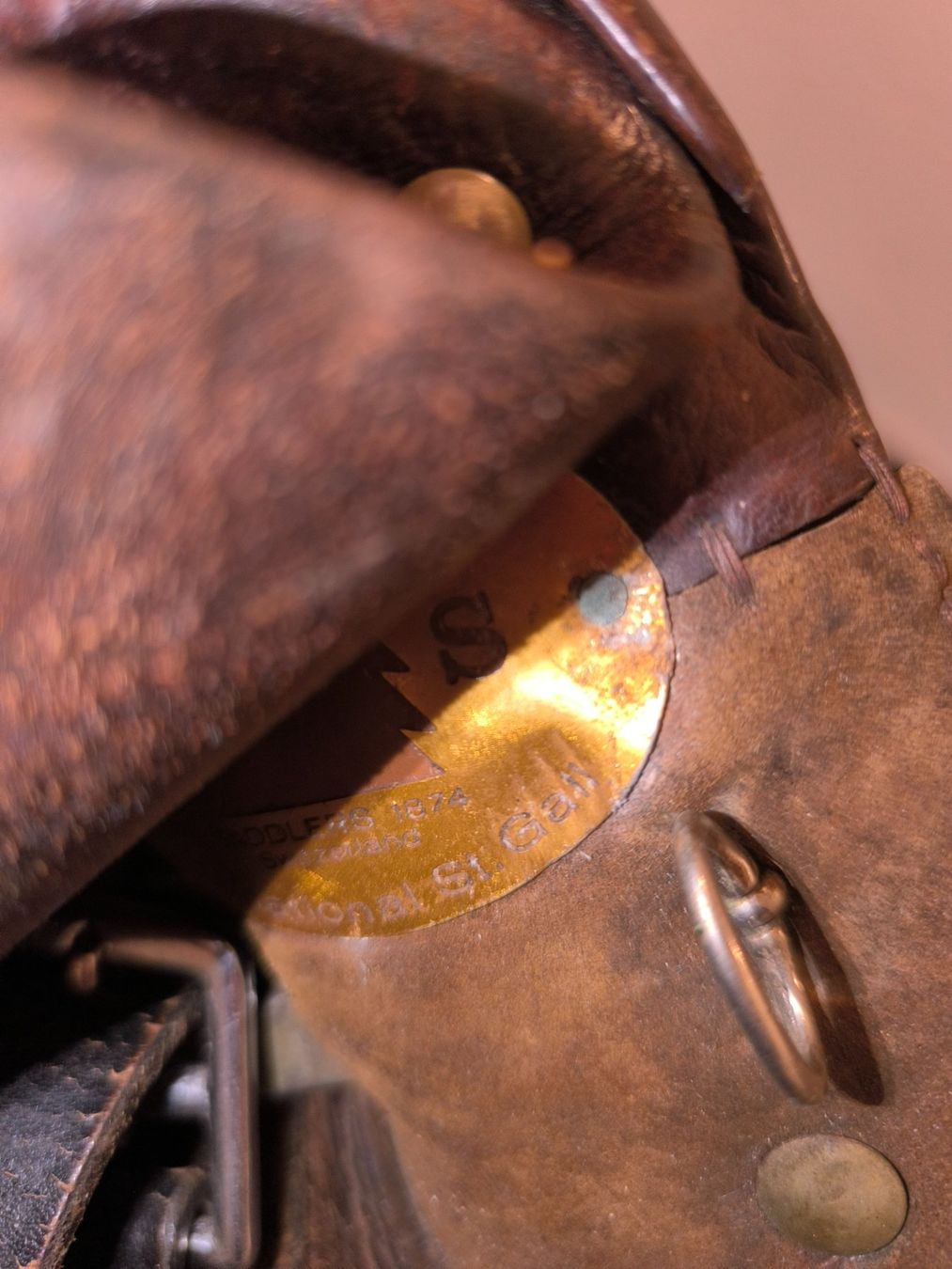 Selles, accessoires: Sattel – D'occasion à Oberägeri par mad_lb9l 4