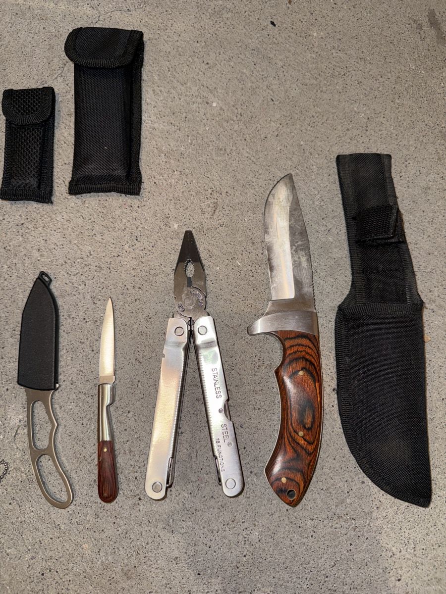 Couteaux de poche: Messer Sammlung – D'occasion à Dübendorf par Good10 3