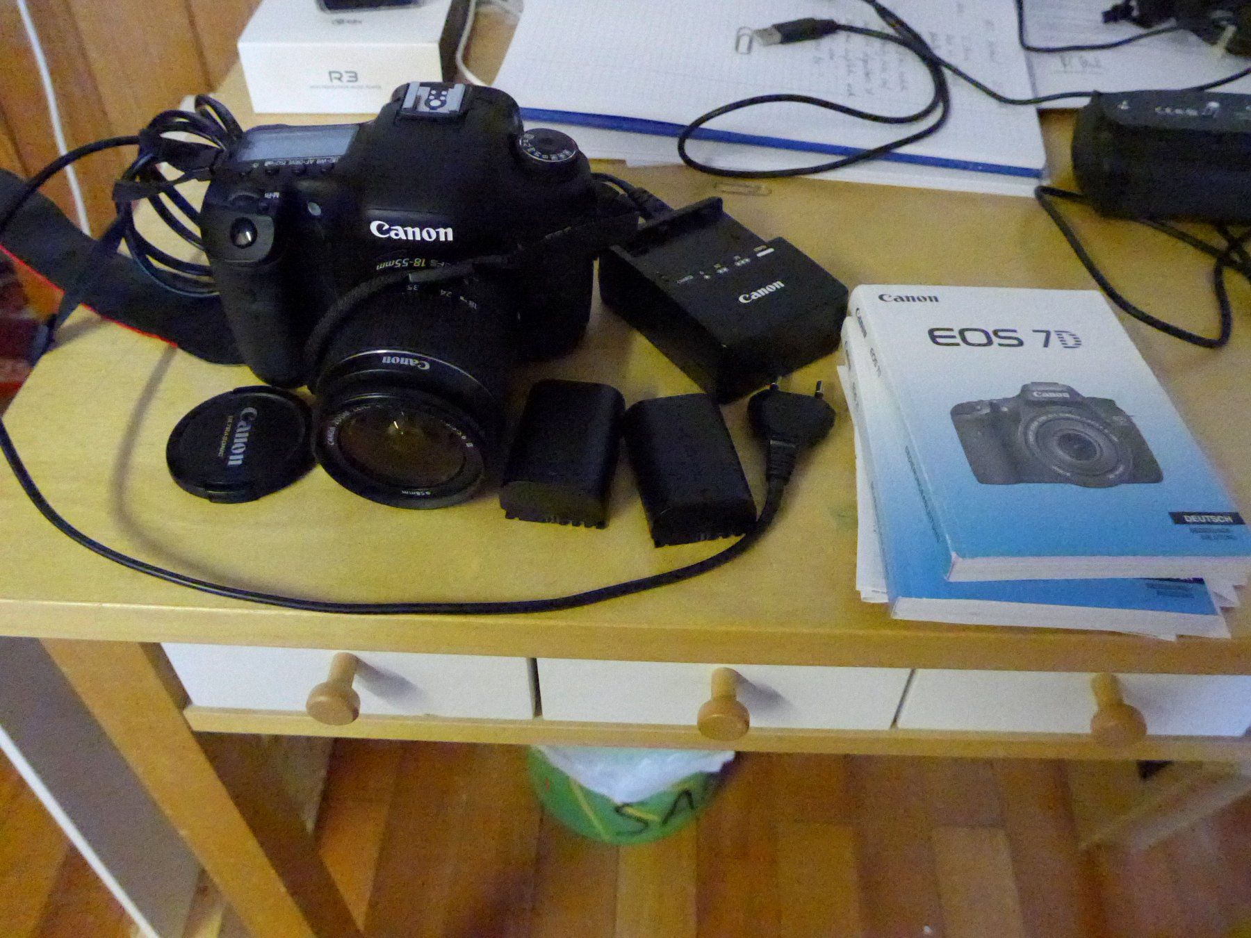 Canon Appareil photo: Canon EOS 7D mit Standard Objektiv EF-S 18 - 55 – D'occasion à Bözberg par Linuxon 4