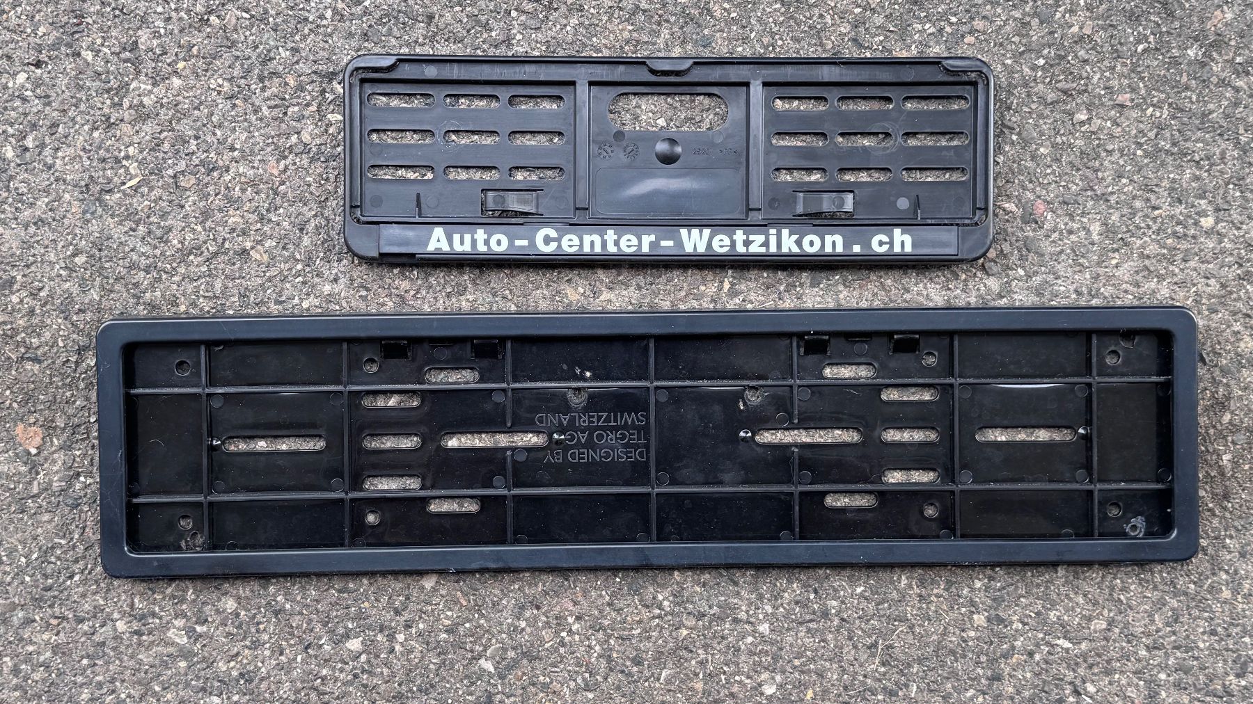 Tutti pezzi di ricambio auto: Nummernschildhalterung – Usato da Wolfhausen venduto da ResalePoint 1