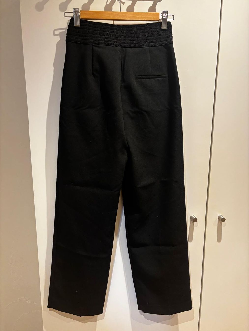 Massimo Dutti Pantalons: Massimo Dutti Stoffhose Schwarz GR 34 – D'occasion à Baden par Muschti 1