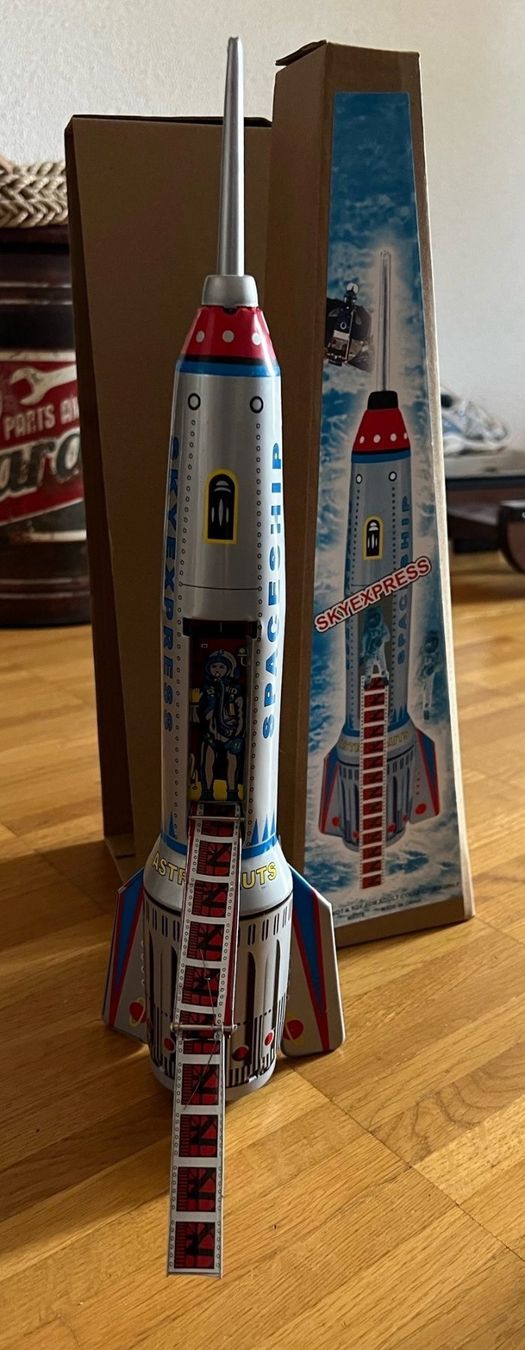Modellbausätze & Standmodelle: NEU - Skyexpress - Bleckrakete mit Funktion – Neu und originalverpackt aus Zufikon von h_s_8xnb 2