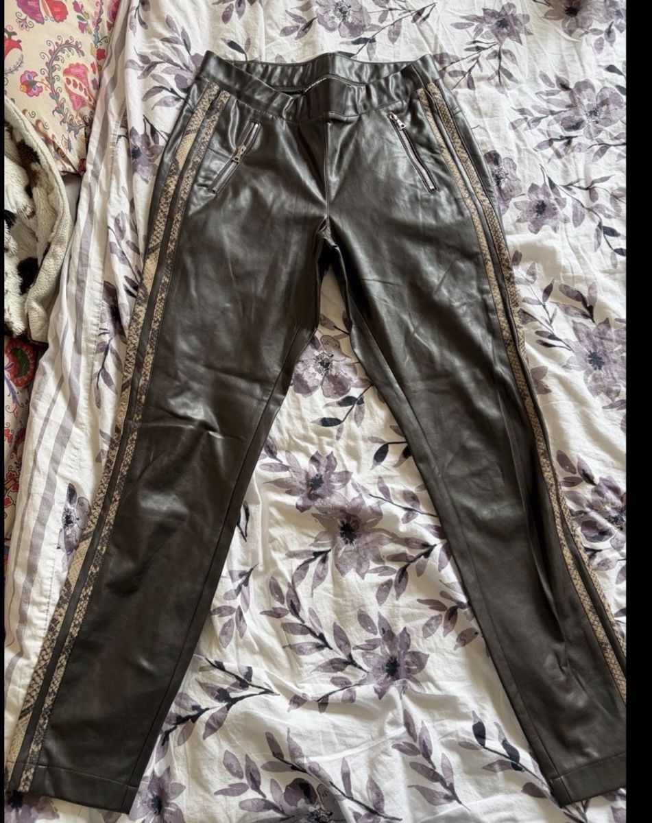 Cambio Pantaloni: Cambio Hose Grösse 38  – Usato da Basel venduto da Brunner.T 4