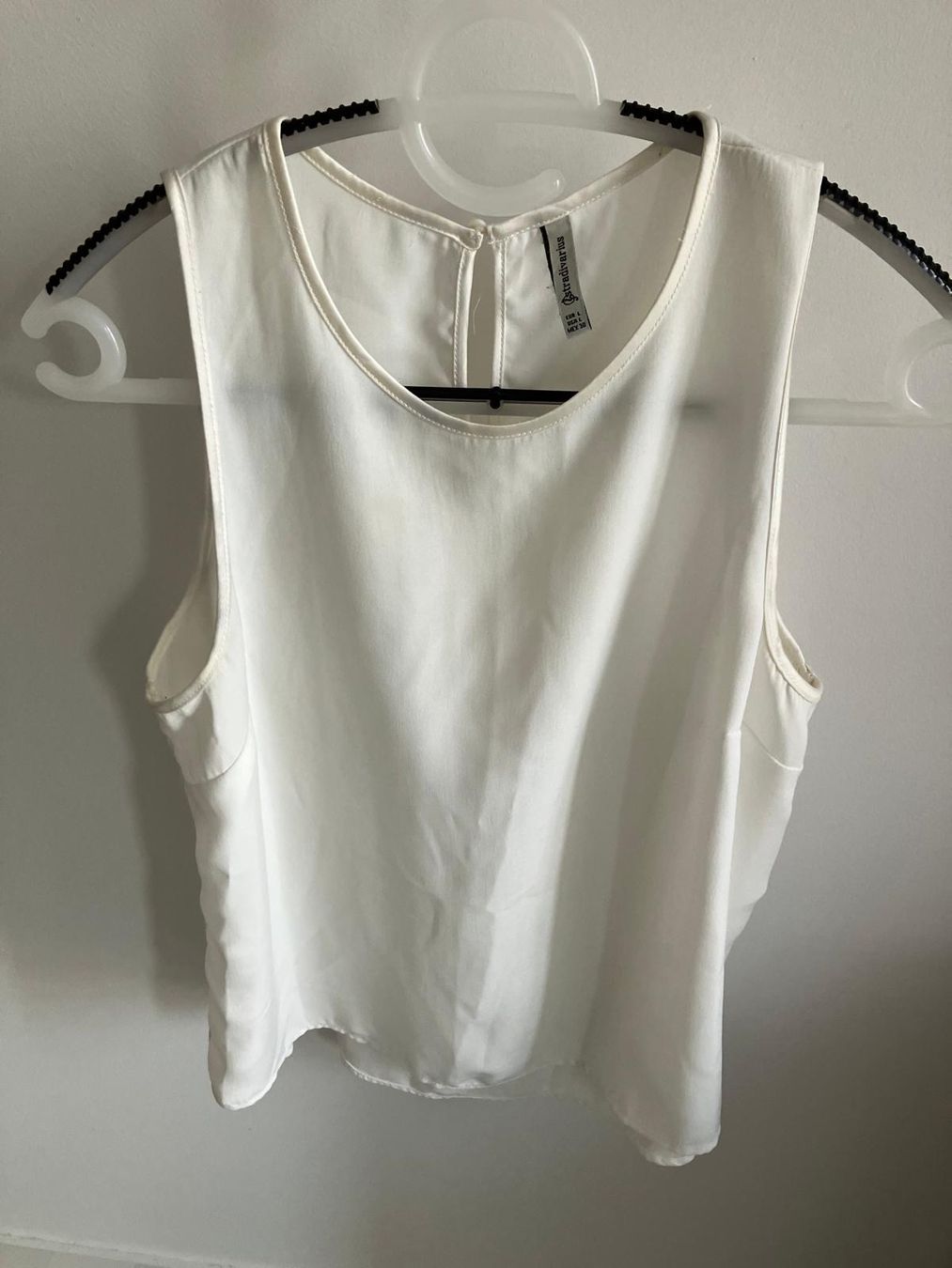 Stradivarius Tops: Stradivarius TOP weiss Grösse L – Gebraucht aus Allenwinden von Obalu
