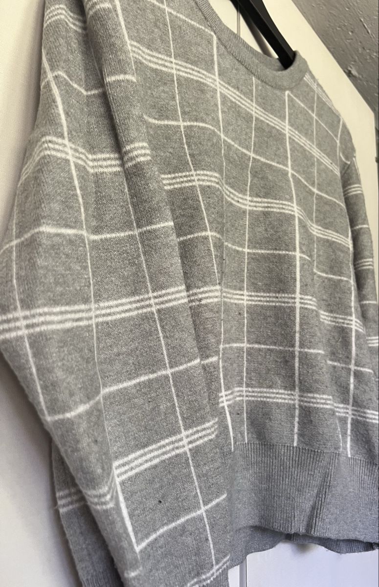 Maglioni & Felpe: Pullover Broadway Collection kariert grau Grösse S – Usato da moosseedorf venduto da andrina.salis
