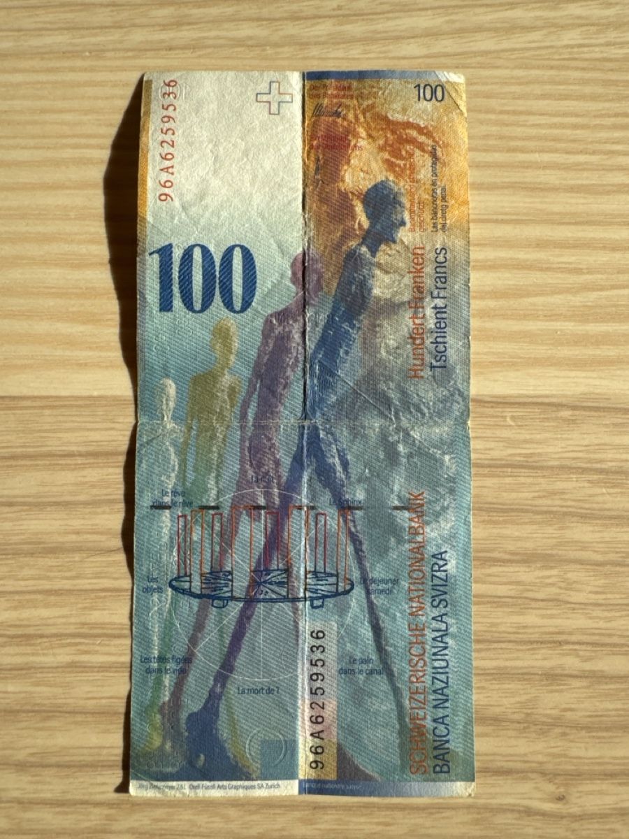 Banconote: Schweizer 100-Franken-Note, gefaltet – Usato da Unterwasser venduto da Kaiser1652 1