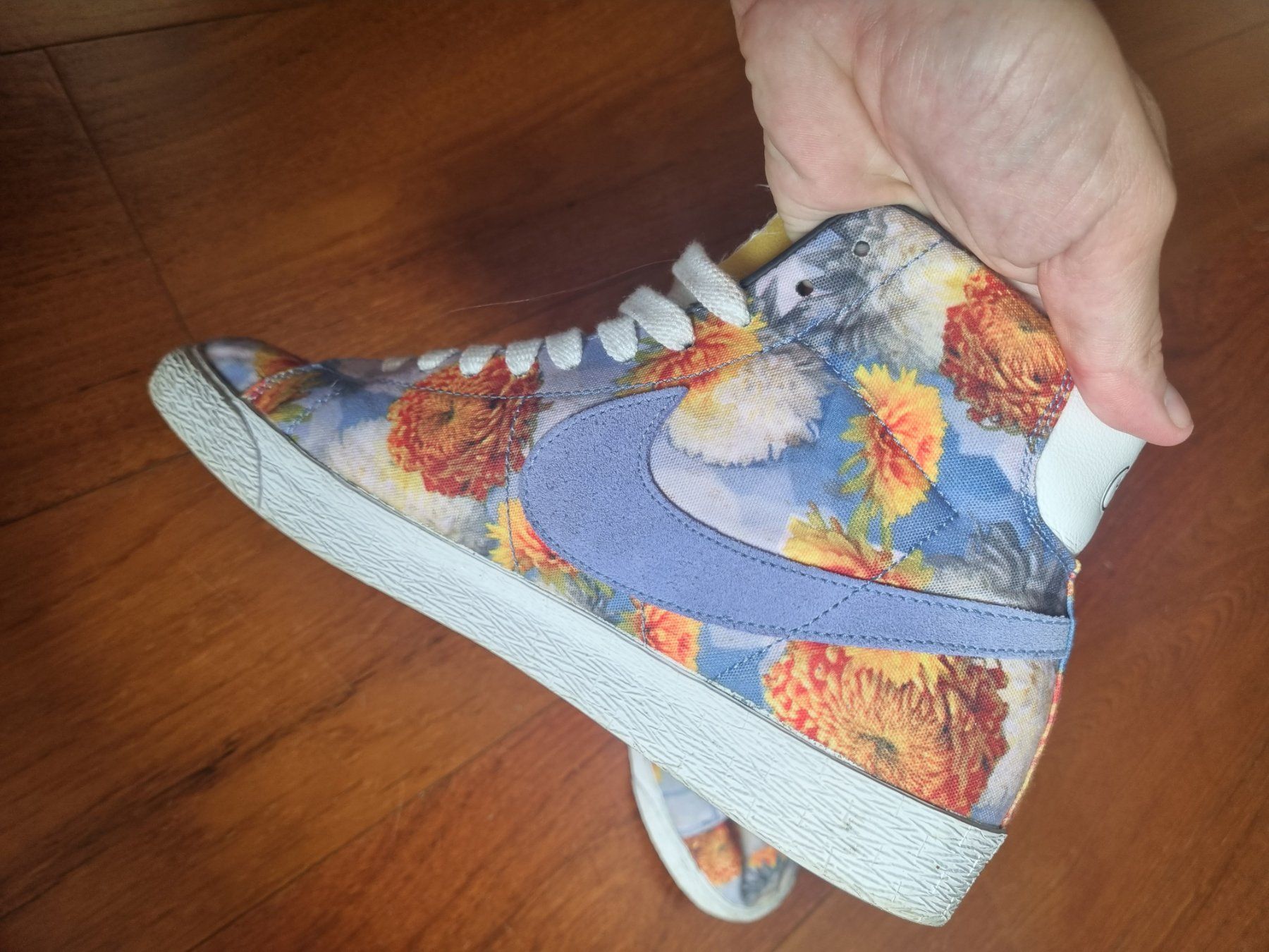 Nike Scarpe da uomo: Nike - Blazer Mid Floral Pack Chicago – Usato da Canobbio venduto da Matteo27