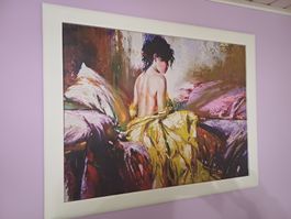 Bild "Dame in Gelb" mit Rahmen, neuwertig, Upcycling