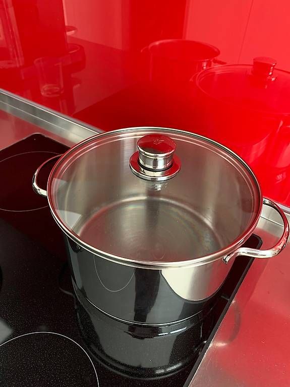 WMF Pentole: WMF Kochtopf Topf Pfanne XL Gross – Usato da Zürich venduto da b1897