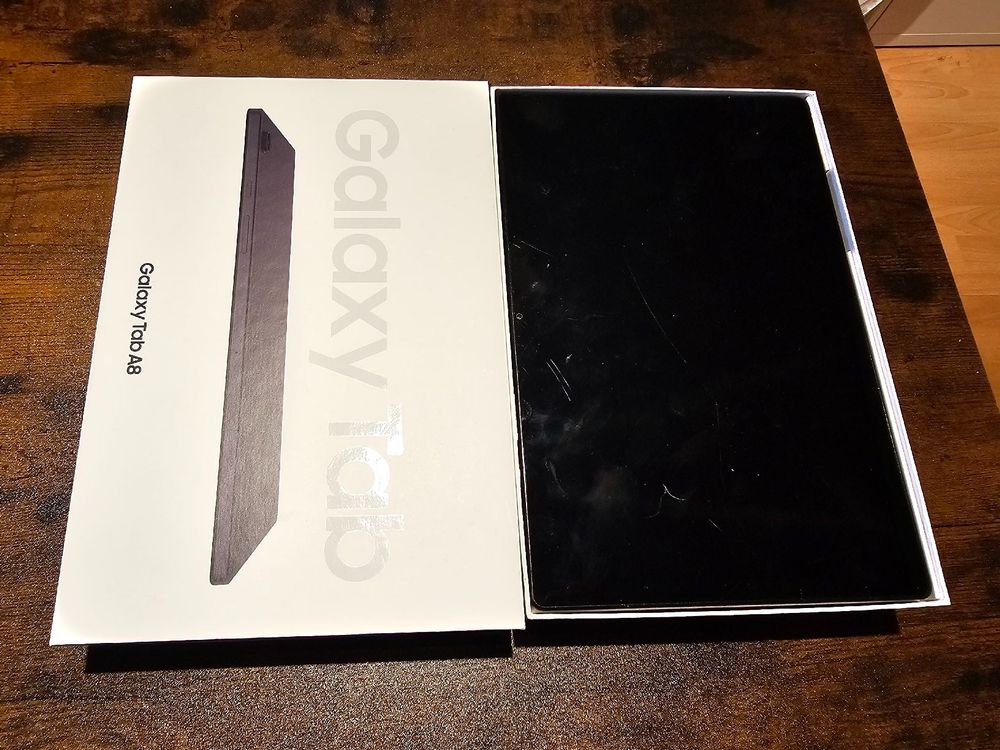 Samaung Galaxy Tab A8 Grau 32 Gb Defekt, startet nicht mehr Kaufen auf Ricardo