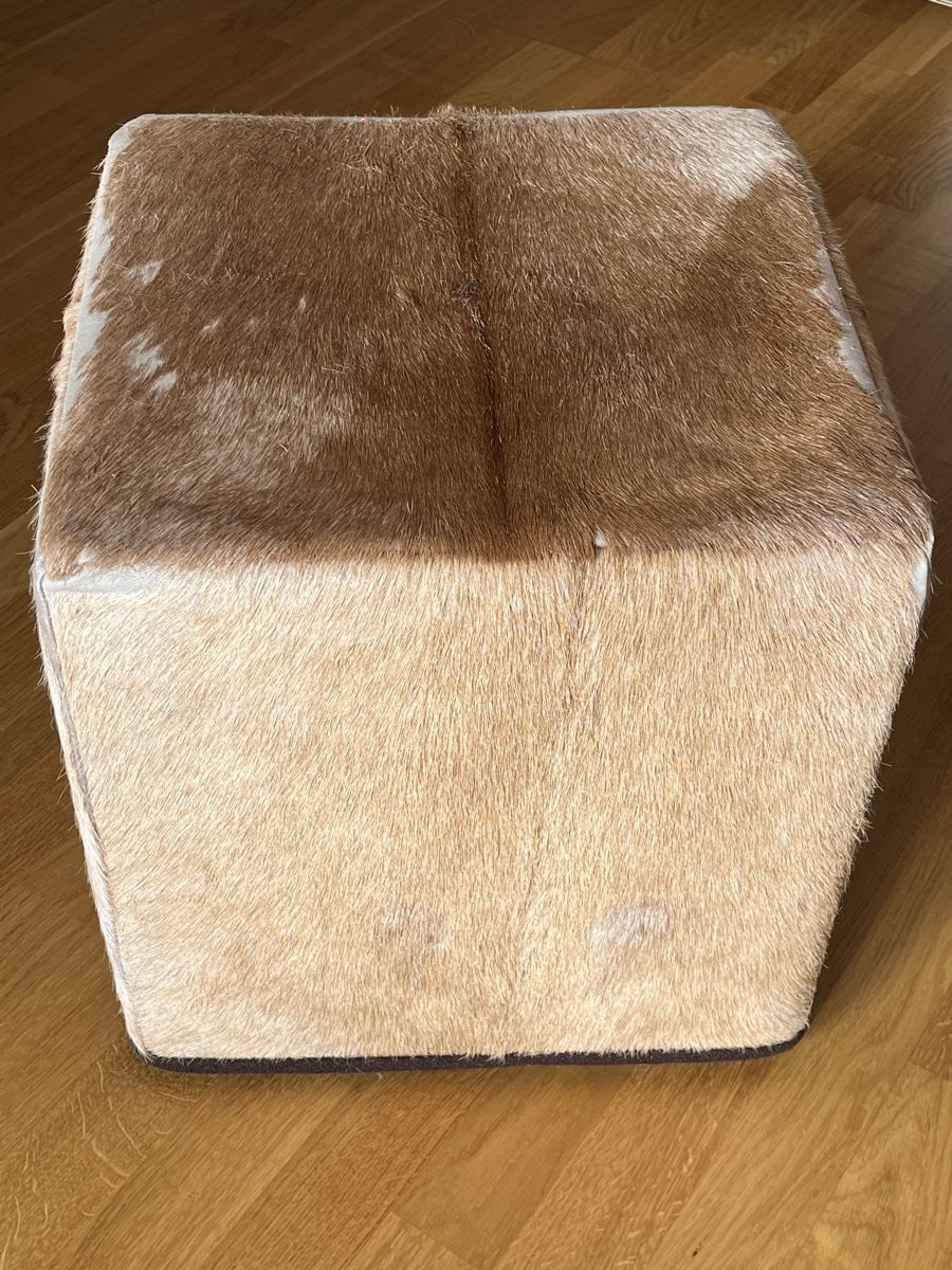 Hocker: Ziegenfell Sitzhocker – Gebraucht aus Zollikerberg von M.Morel 4