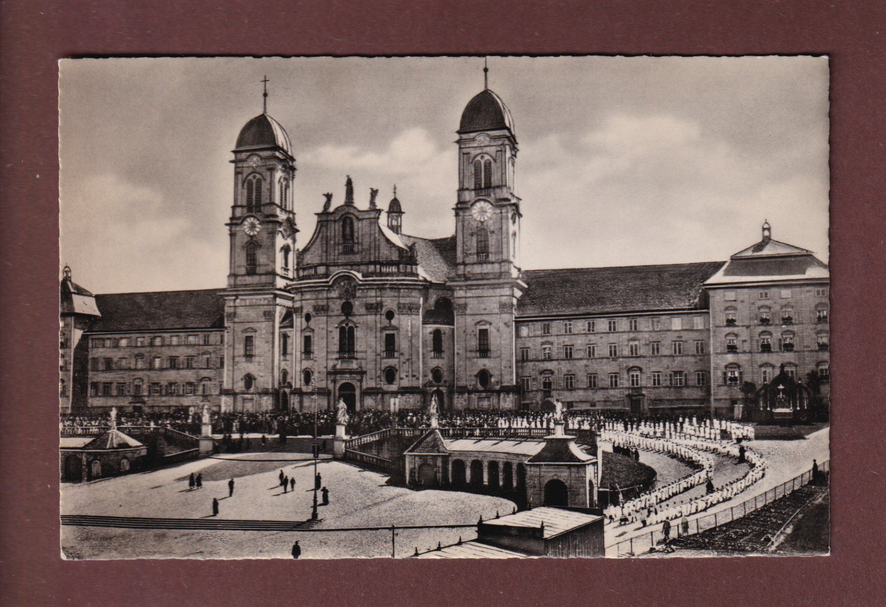 Cartoline postali: EINSIEDELN - Kloster - 1949 – Usato da Pully venduto da nicecards-shop