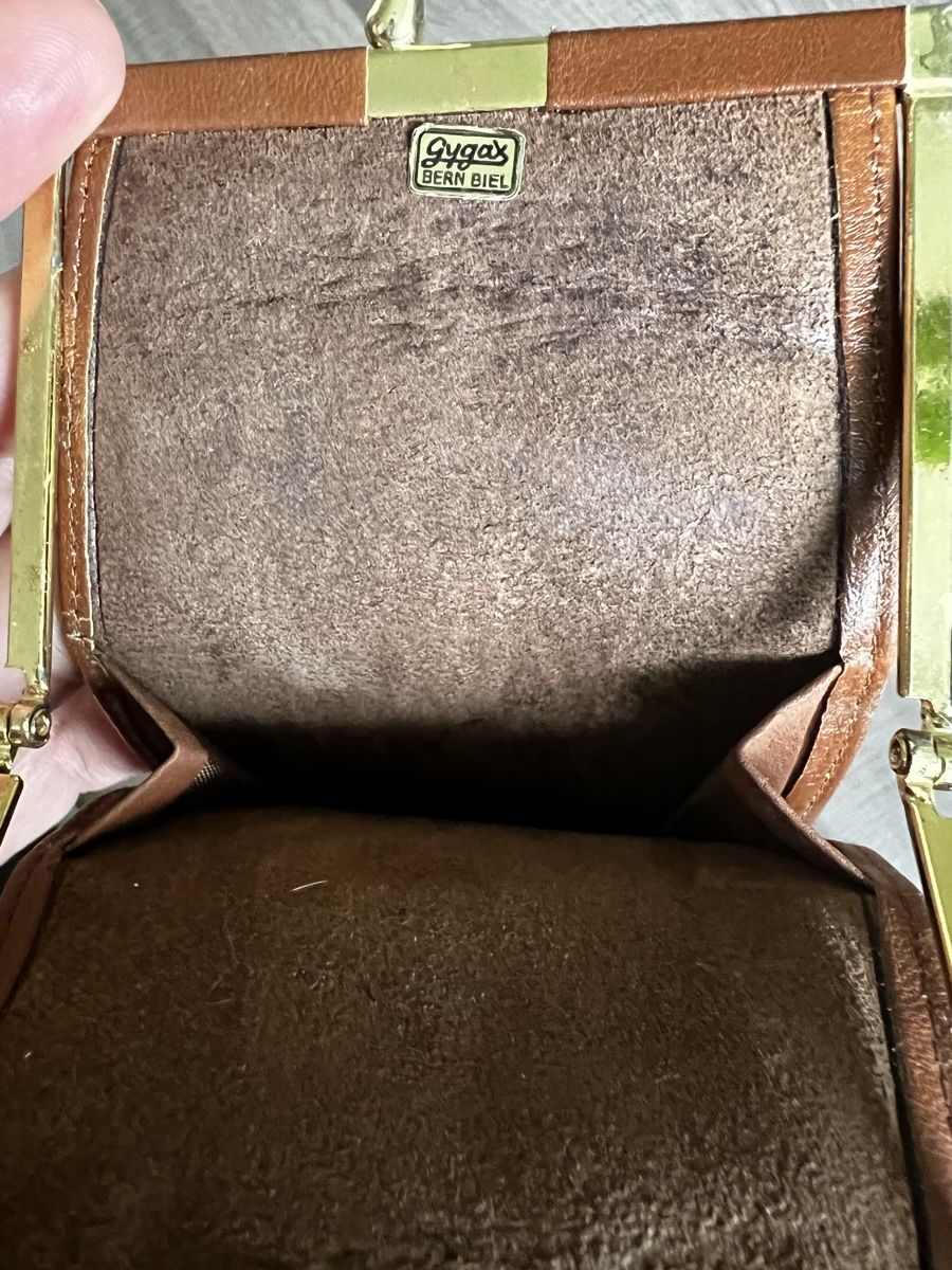 Altro in  Abbigliamento & Accessori: Brillenetui HCL Leder braun gebraucht – Usato da Bern venduto da lin_5qtq 2