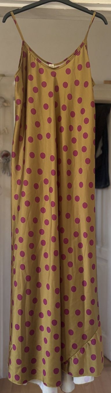 Vestiti: LONGUE ROBE! M – Nuovo e nell'imballaggio originale da Locarno venduto da NicoNion