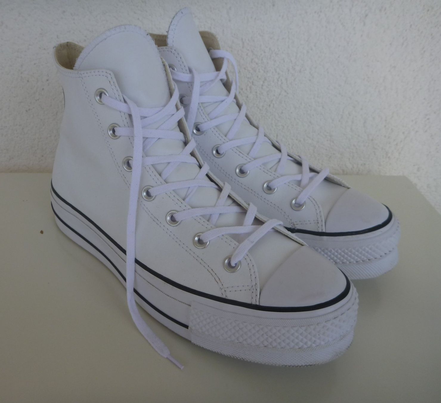 Converse Scarpe da donna: Converse Platform, Gr. 42 Leder, superschick – Usato da Birmenstorf AG venduto da tritonius 1