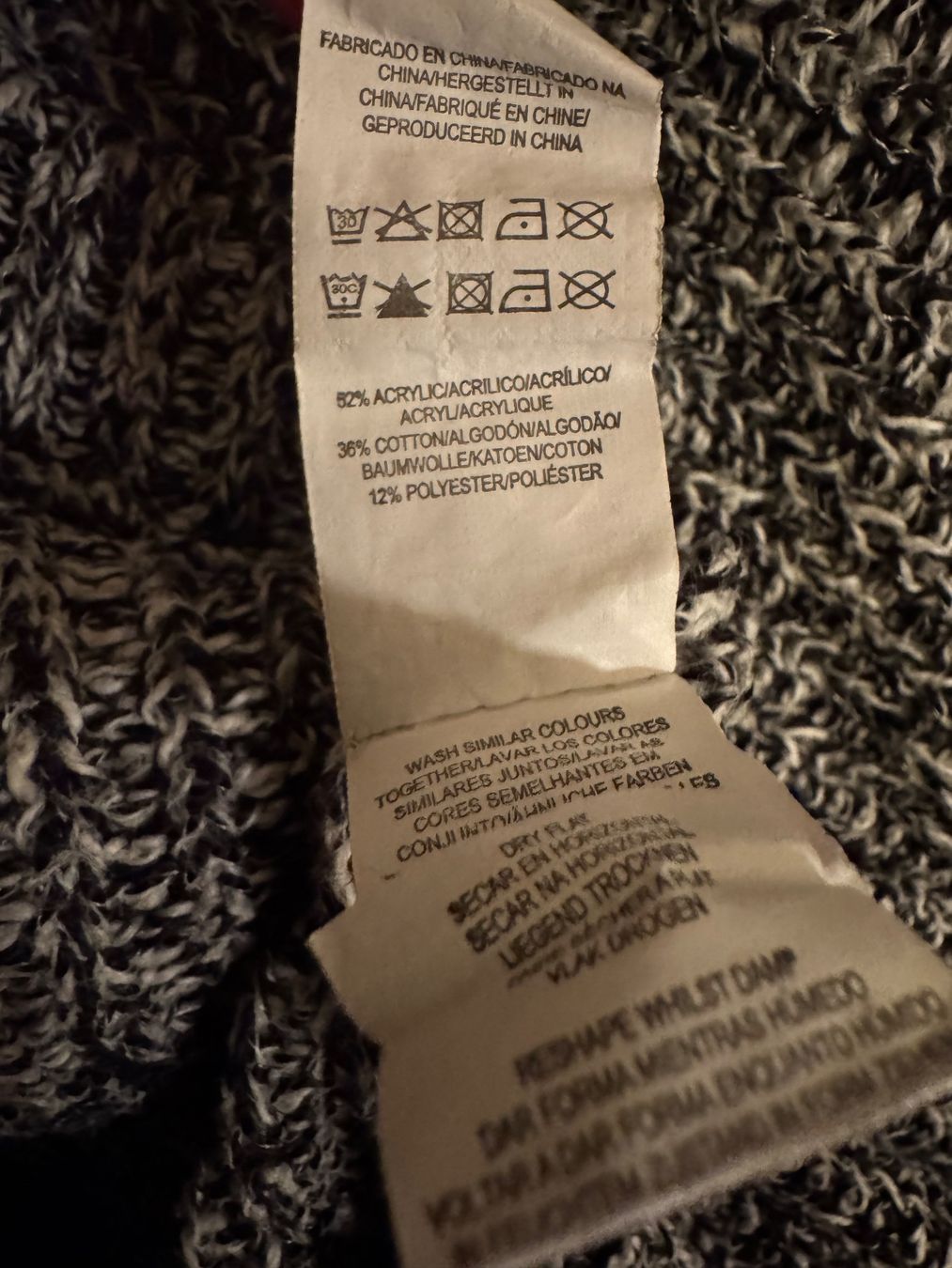 Vestes: Grauer Cardigan – D'occasion à Hergiswil NW par kaufe_bei_kaufmann 3