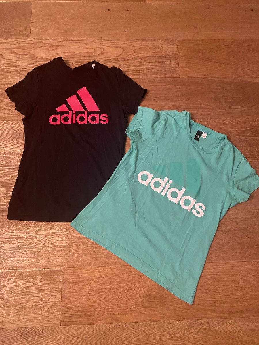 Adidas T-shirt: 2 t-shirt adidas – Nuovo (secondo la descrizione) da sion venduto da ckmoi01