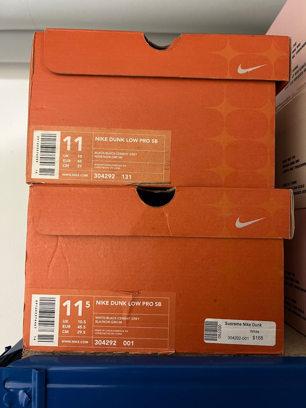 Nike Scarpe da uomo: Nike x Supreme Sneaker Sammlung 2002 - 2022 – Nuovo e nell'imballaggio originale da Bern venduto da ElevenFive 6