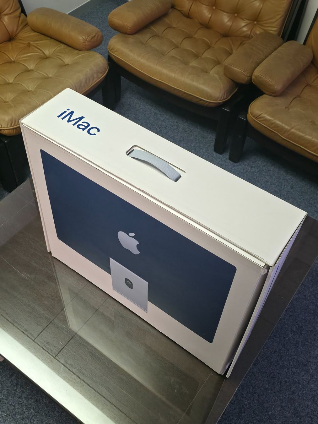 Apple PCs: Originale Apple iMac 24" Leerbox Blau (Model A2439) – Gebraucht aus Dietlikon von litisop 2