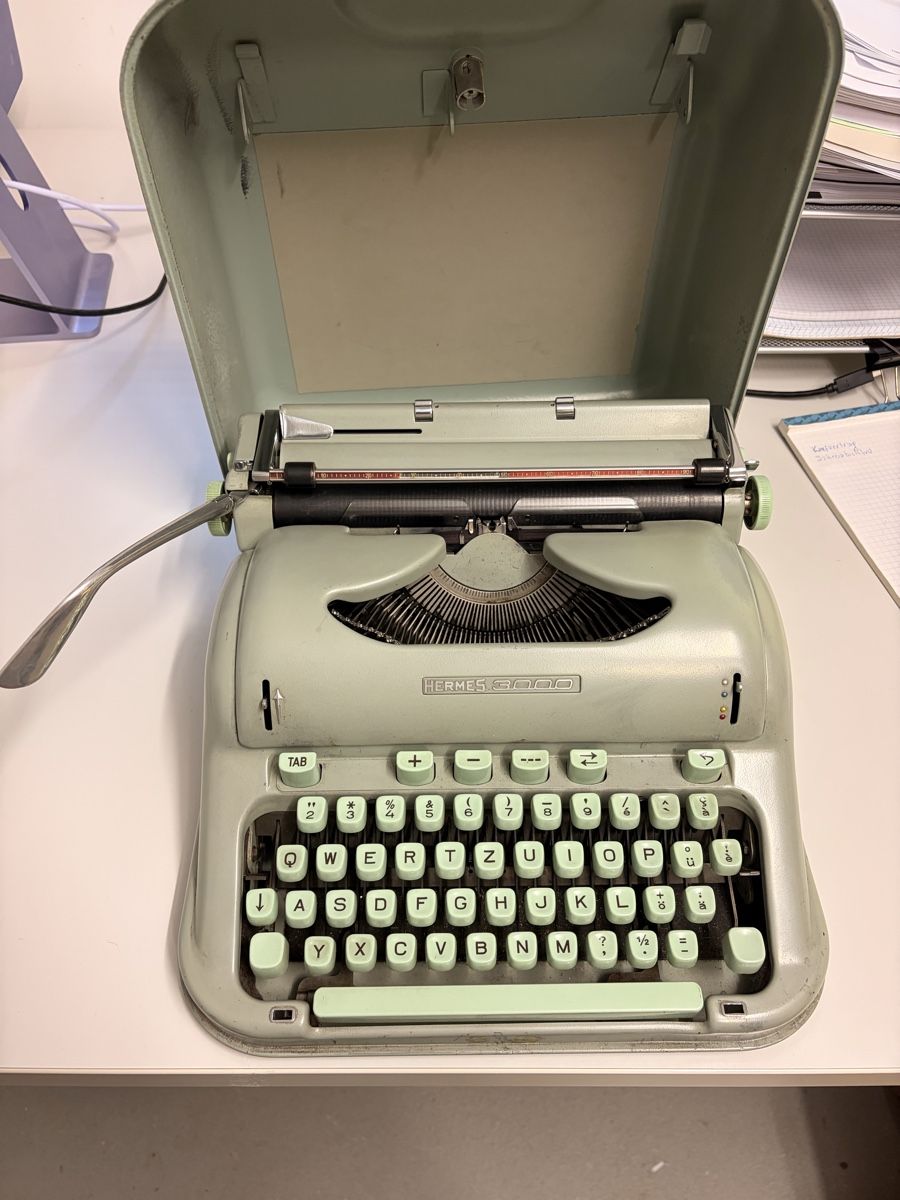 Hermès Macchine da scrivere: Hermes 3000 Schreibmaschine – Usato da Therwil venduto da ygr_888c 2