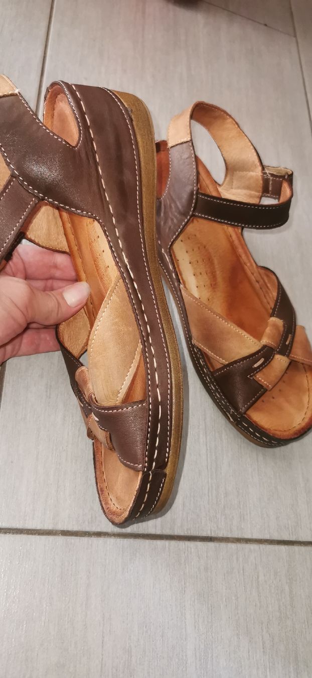 Chaussures femmes: Sandale Leder Gr 40 – D'occasion à Winterthur par Katyakaterina 2