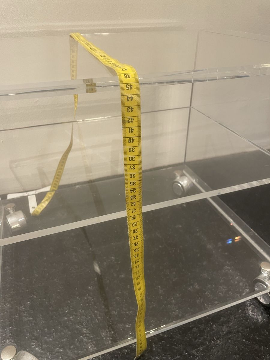 Meubles TV: Plexiglas Möbel auf Rollen  – D'occasion à Windisch par rascale 6