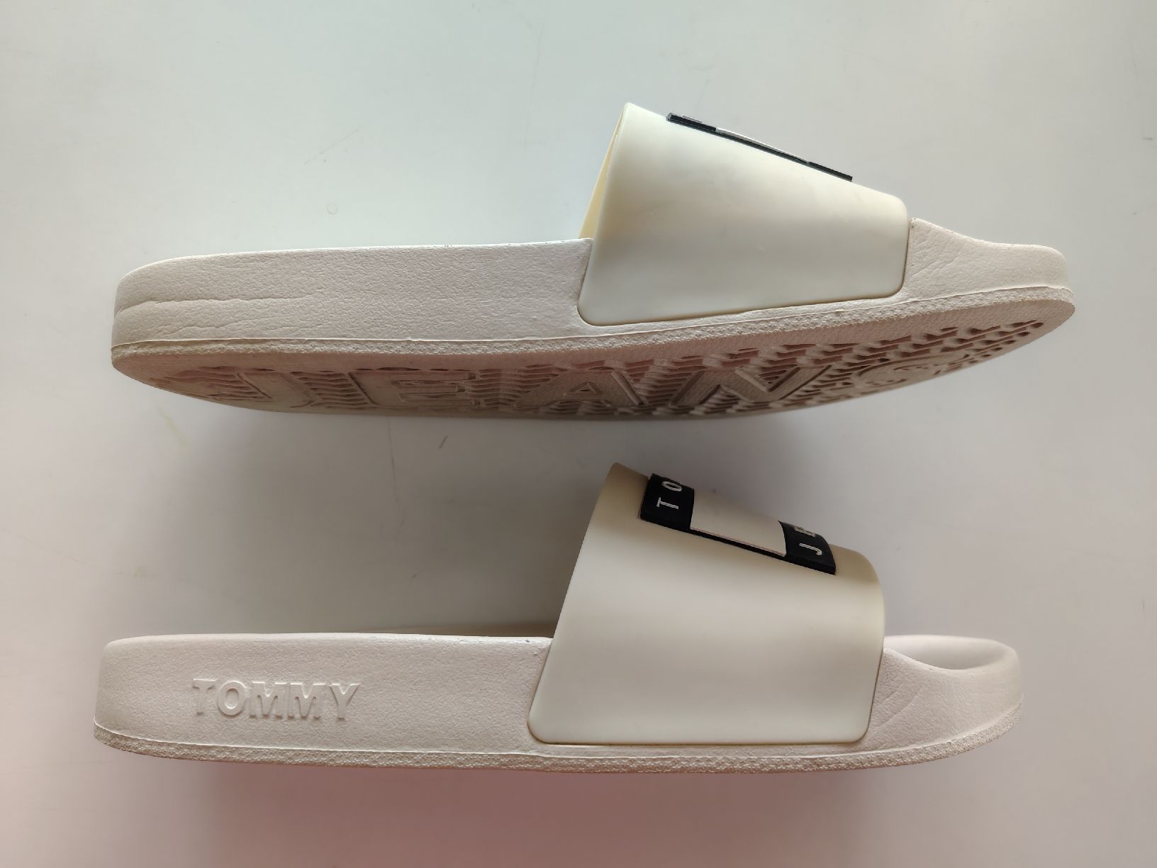 Tommy Hilfiger Scarpe da uomo: Badeschlipper Tommy Jeans,  36 – Nuovo (secondo la descrizione) da Baden venduto da jcm_9dkf 2
