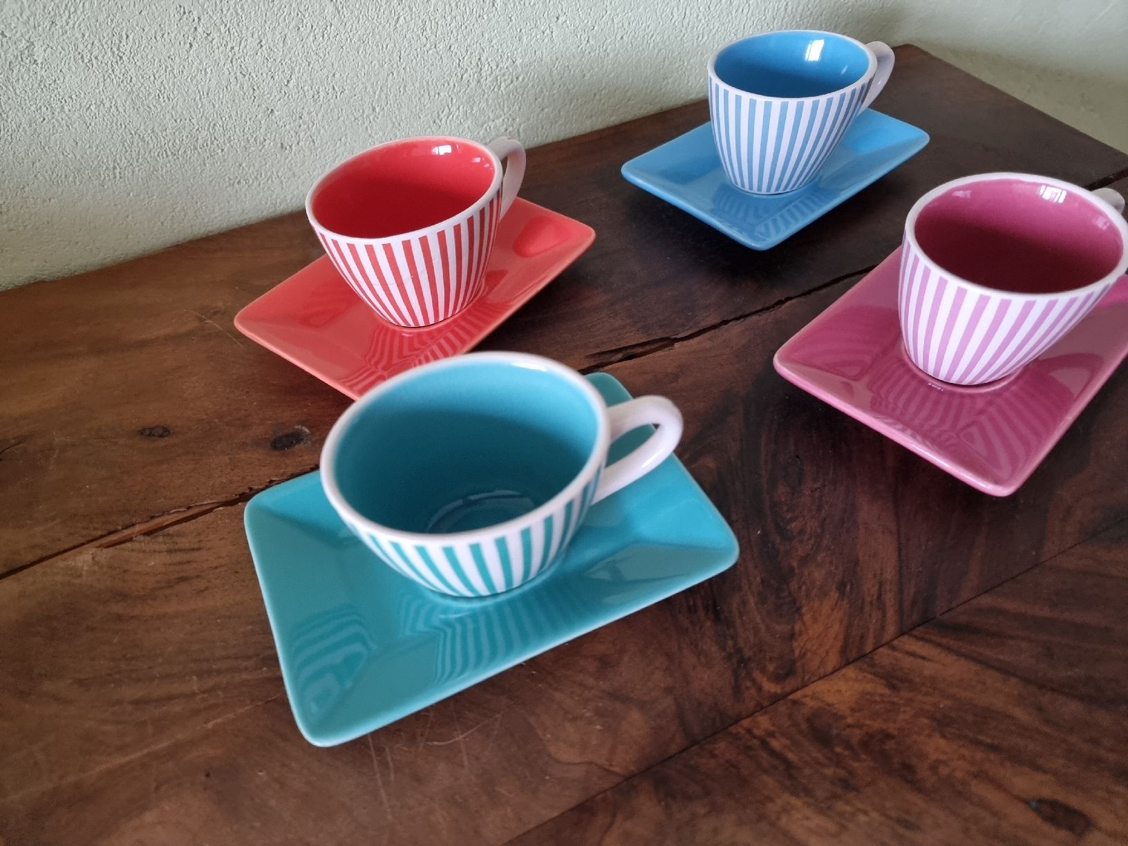 Set di piatti: Vintage Set  4 Espressotassen mit Unterteller – Nuovo (secondo la descrizione) da himmelried venduto da bribuli 2