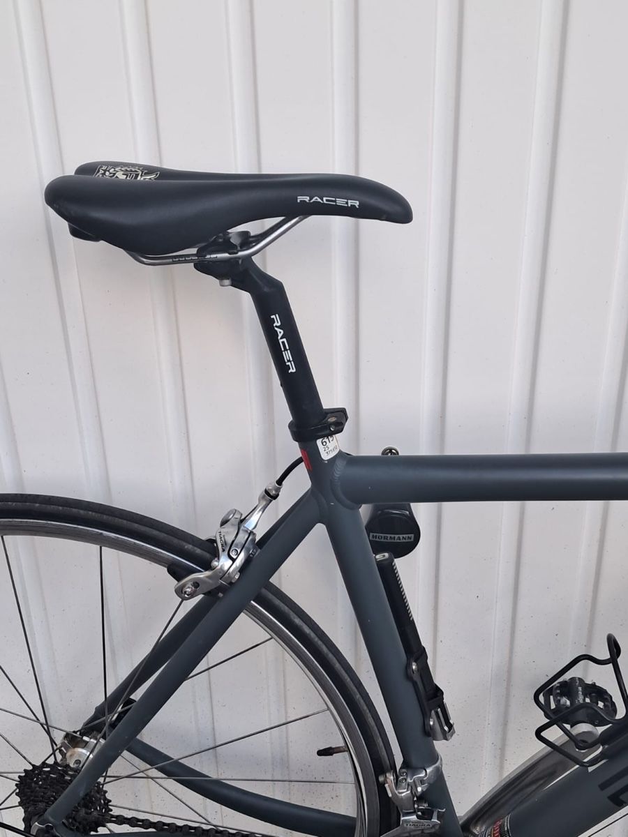 Biciclette: Vélo de route gris de la marque Racer – Nuovo (secondo la descrizione) da Bulle venduto da Sammobil