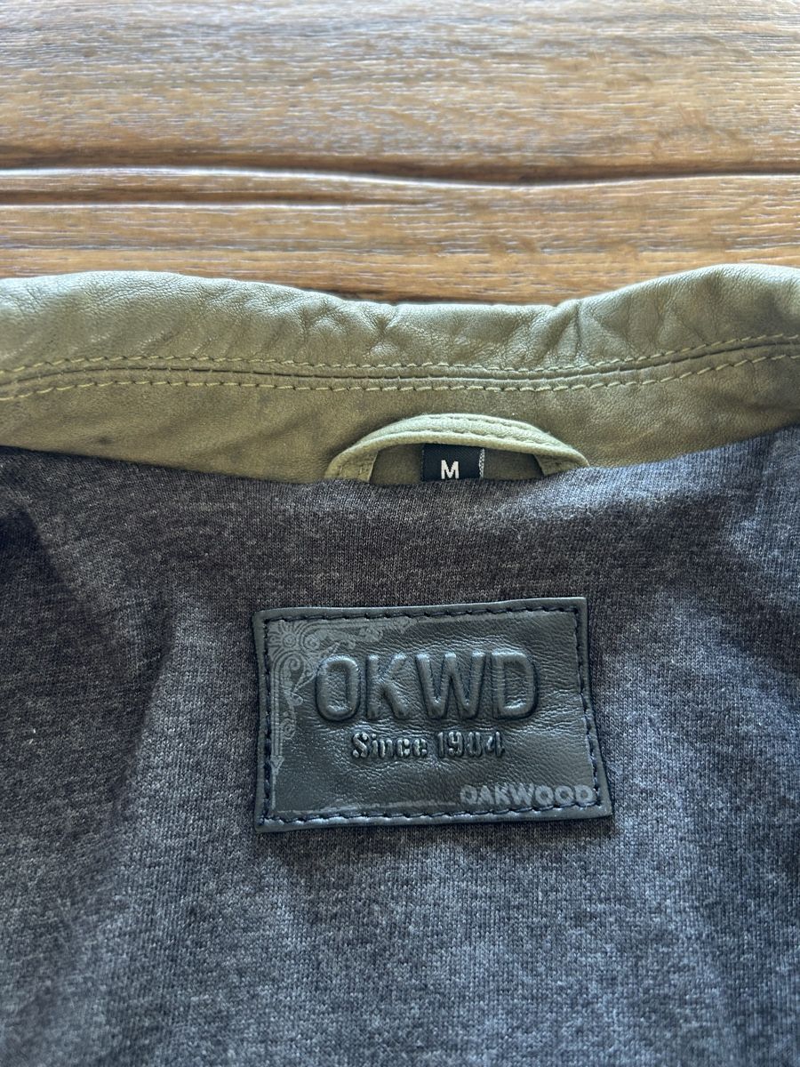 Giacche: Veste en cuir véritable Oakwood, taille M, vert – Nuovo (secondo la descrizione) da St-Aubin-Sauges venduto da vildfr 2