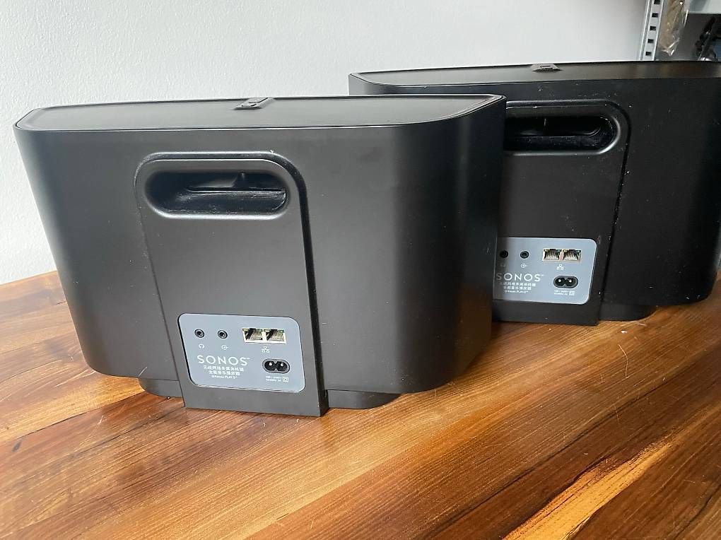 Sonos Lautsprecher: Zwei Sonos Boxen - Sonos Play 5 erste Generation – Gebraucht aus Bern von michelle.meier. 2