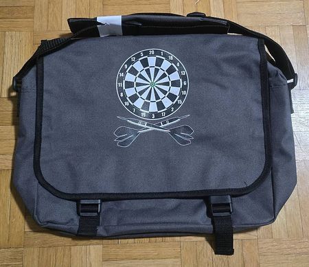 Messenger-Bag mit Dartscheiben-Motiv