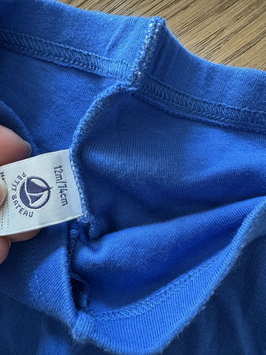 Petit Bateau Lotti & Set di vestiti: Petit Bateau Set, Gr. 74, Blau mit Sternen – Usato da Küsnacht ZH venduto da ToddyGinger 4
