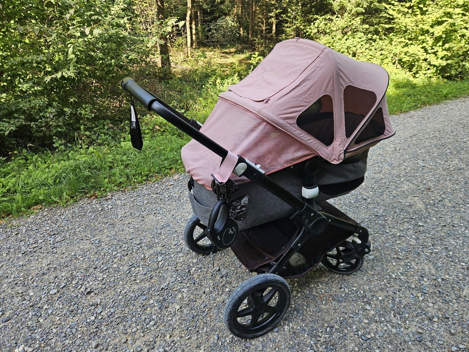 Bugaboo Kinderwagen: Bugaboo fox 2 Kinderwagen – Gebraucht aus Dietlikon von SaskiaM93