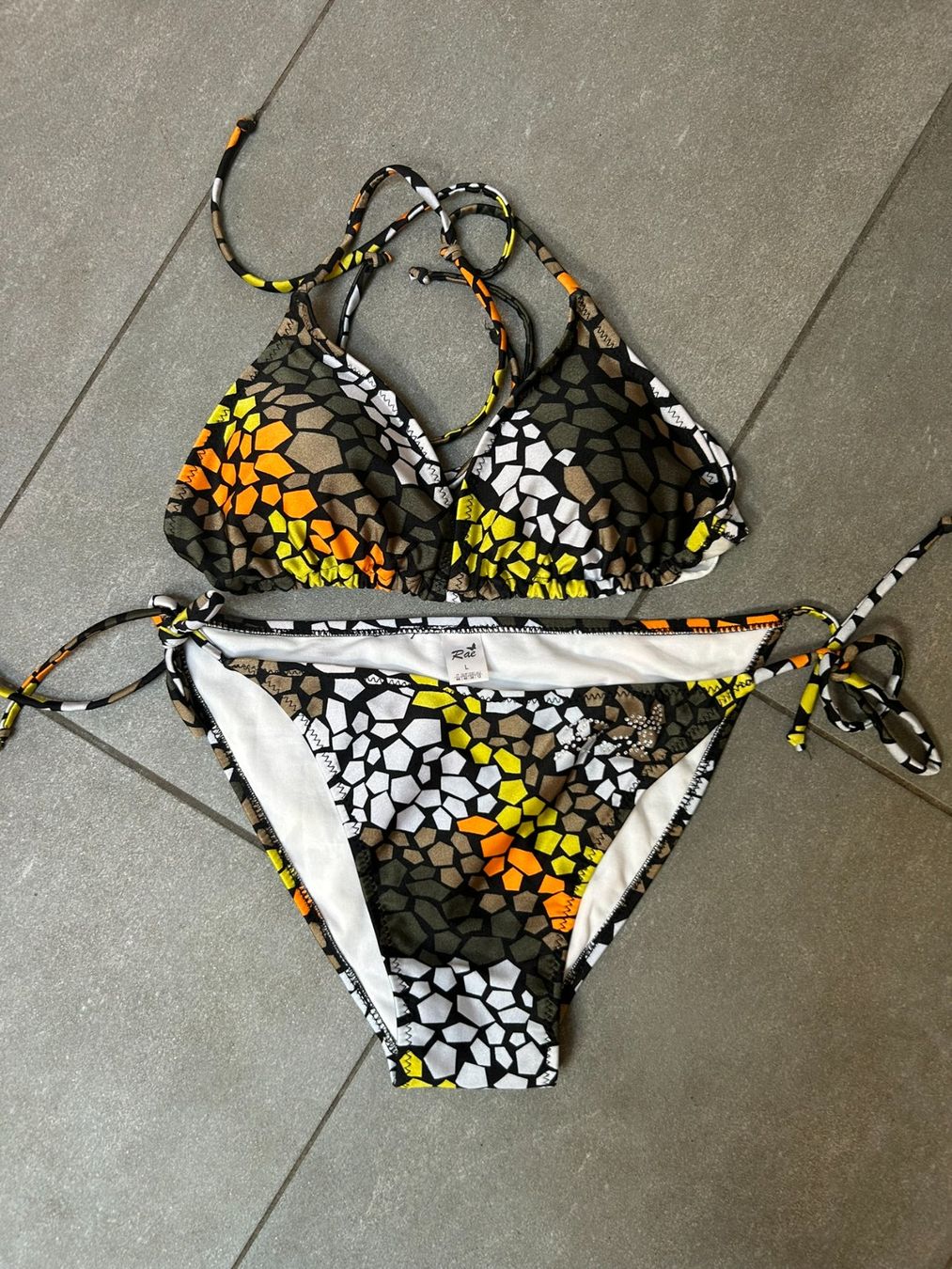 Badekleider & Bikinis: Schöner Bikini in Grösse 38 – Neu (gemäss Beschreibung) aus Iseltwald von Waldisch