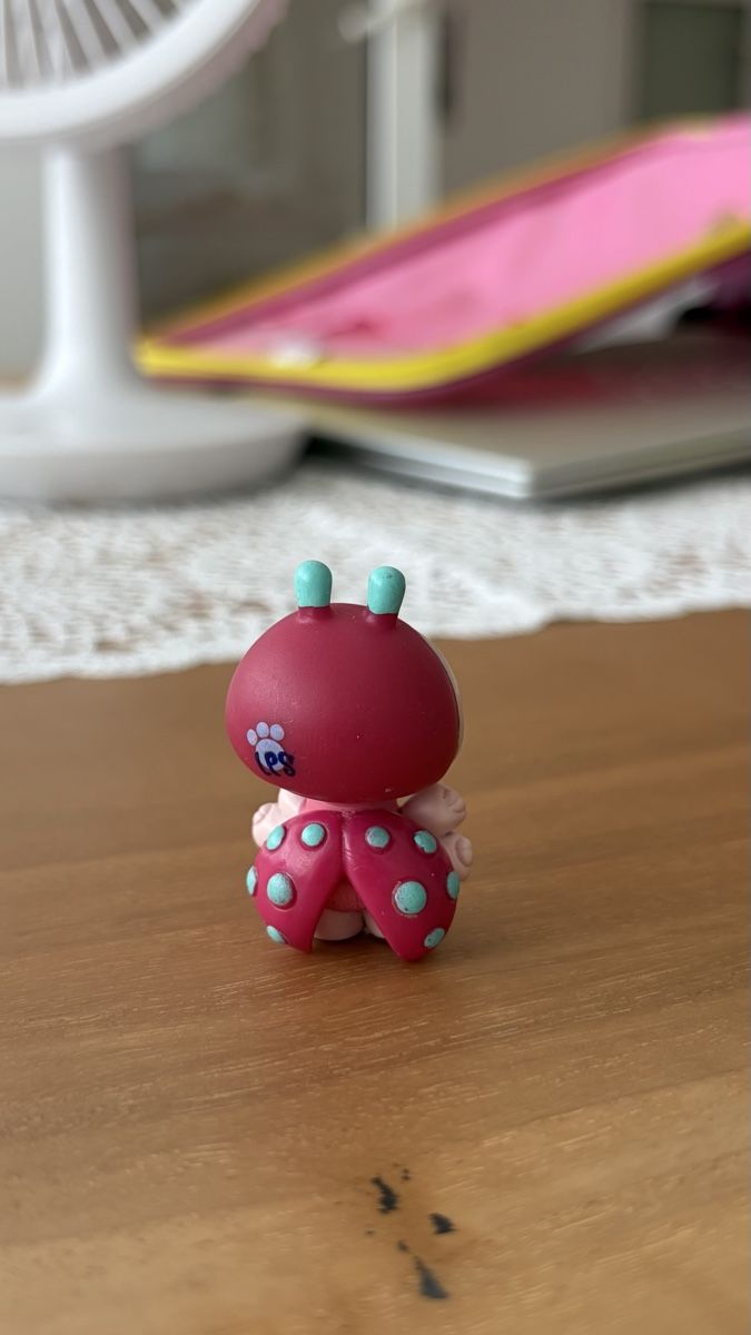 Littlest Pet Shop Giocattoli: Littlest pet shop authentic pink rasperry aqua ladybug #1813 – Usato da Bern venduto da ece_nxk7 1