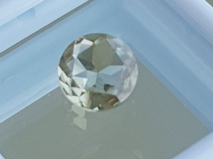 Edelsteine: Farbwechselnder Diaspor,Csarite – Gebraucht aus Wolhusen von toni079
