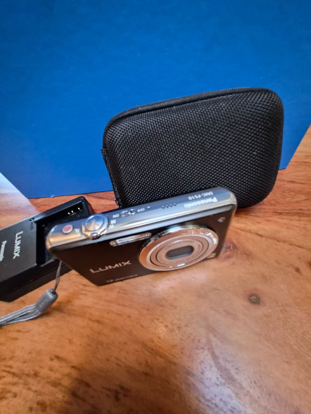 Panasonic Fotocamera: KAMERA LUMIX PANASONIC TOP – Usato da Schönenberg ZH venduto da heaangst 3
