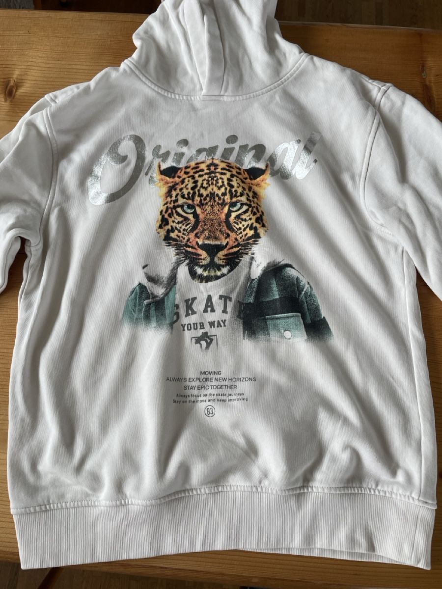 Lotti di vestiti: 3 coole Pullis und Hoodies – Usato da Zürich venduto da Lisaelena 6