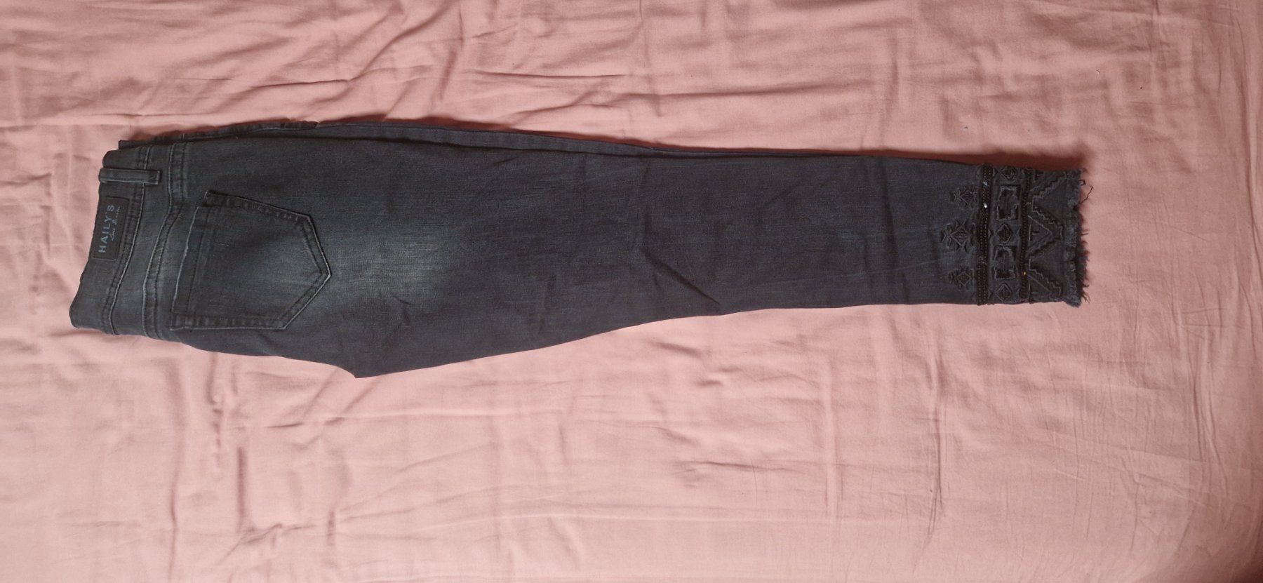 Hosen: Bestikte Hose Neu – Neu (gemäss Beschreibung) aus Bubendorf von ang_b829 2