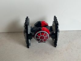 Lego Star Wars - TIE fighter mini (set 75194 incomplet)