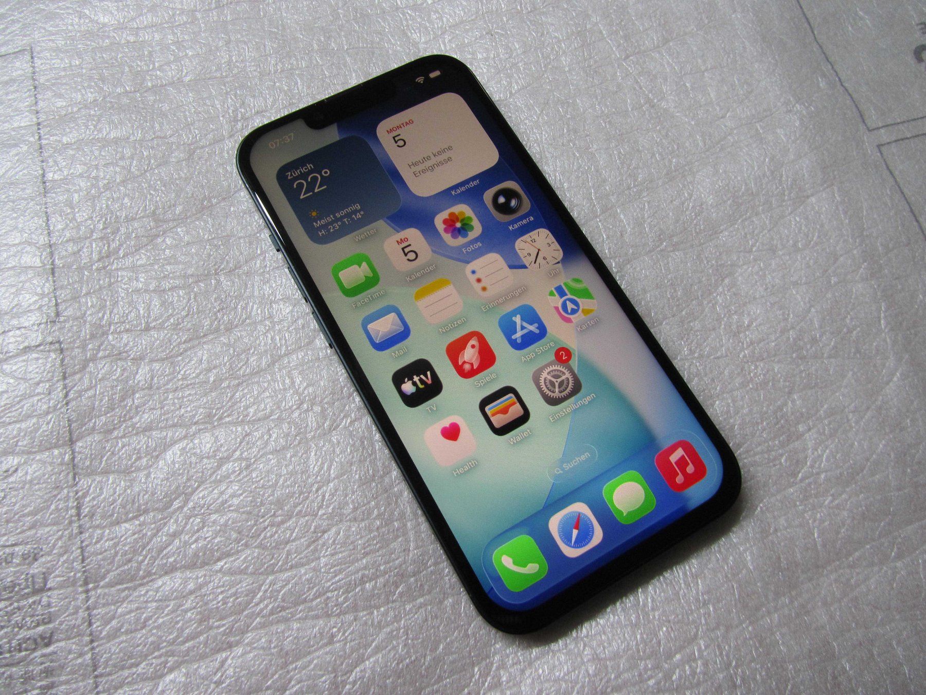 Apple Portables: Apple iPhone 13 256GB Midnight – D'occasion à moosseedorf par RTN10 7